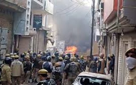 उत्तर प्रदेशातील मशिदीच्या सर्वेक्षणावरून झालेल्या हिंसक संघर्षात तिघांचा मृत्यू